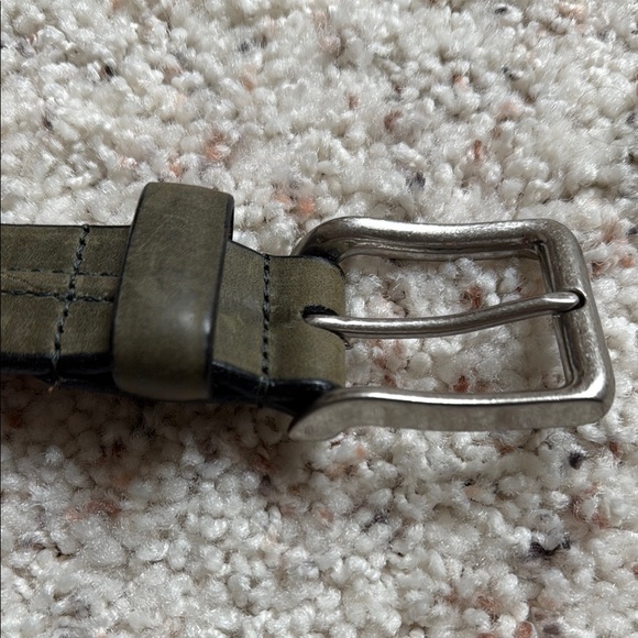 Allen Edmonds Men's Olive Green Leather Belt - Picture 7 of 7